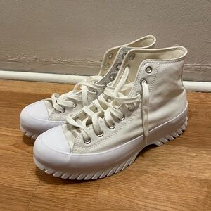 Converse CTAS Lugged 2.0 White Canvas Hi-Top Platform Shoes Men’s Size 9 - New